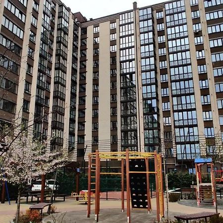 Стильні Апартаменти Атлант Lutsʼk Εξωτερικό φωτογραφία